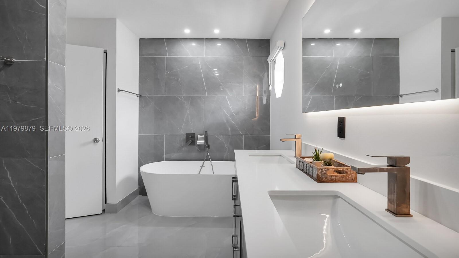 3251 Inverrary Boulevard West Lauderhill, FL 33319 - Photo 26 of 45