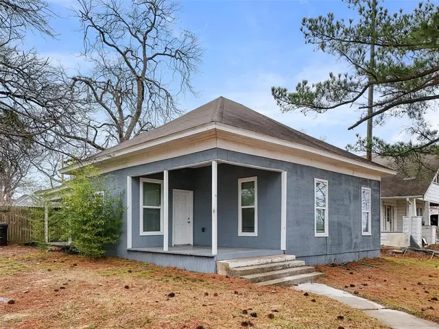 $2,600 | 601 East Sears Street, Denison, TX 75021