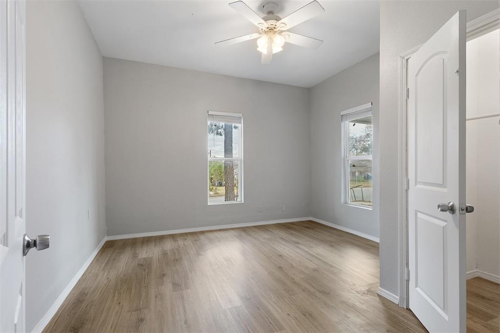 601 East Sears Street Denison, TX 75021 - Photo 6 of 20