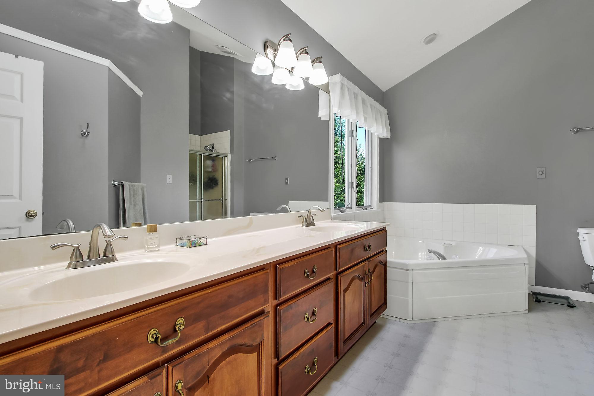 6505 Windmere Road Harrisburg, PA 17111 - Photo 12 of 27 Gallery Image 12