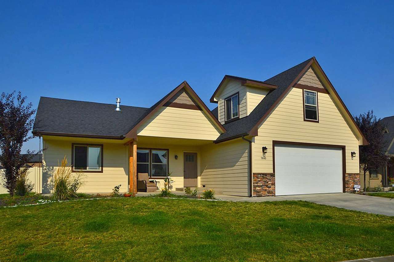 7603 North Lindeke Street Spokane, WA 99208 - Photo 1 of 20 Gallery Image 1