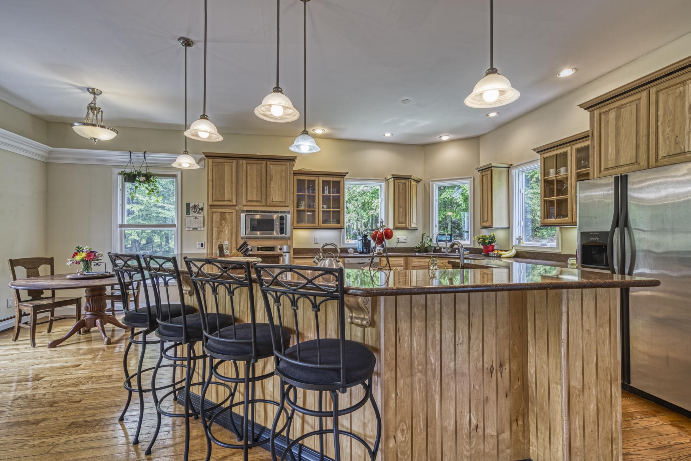 52 Bog Road New London, NH 03257 - Photo 5 of 29