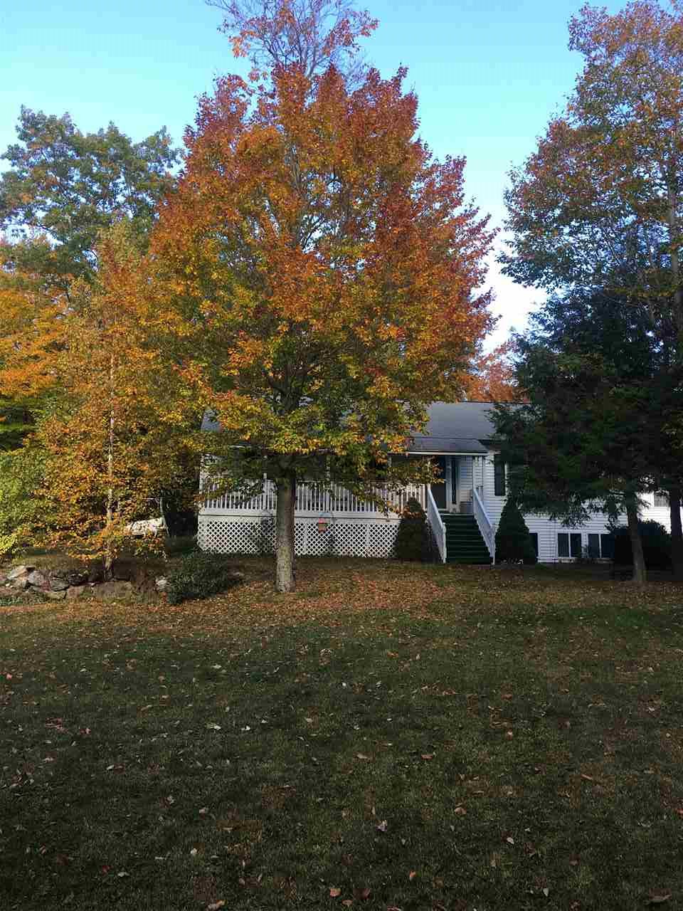 139 Lily Pond Road Alton, NH 03809 - Photo 3 of 40