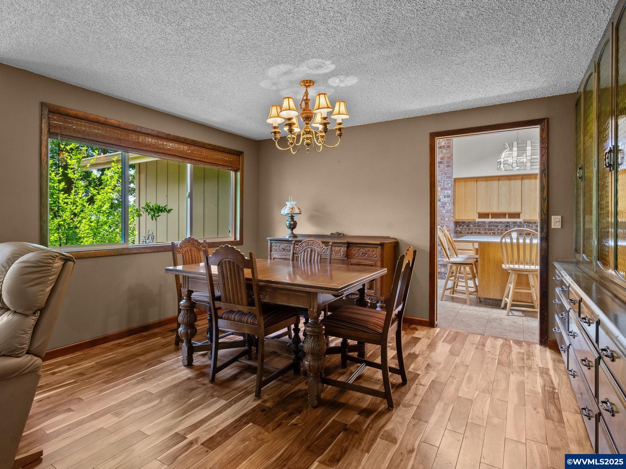4355 North Oak Grove Road Rickreall, OR 97371 - Photo 9 of 50 Gallery Image 9