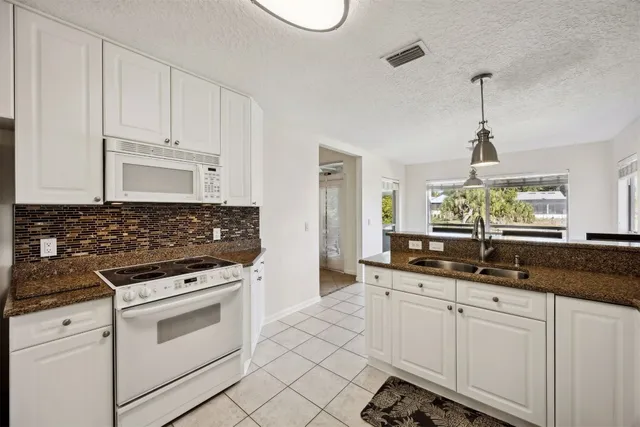 $789,000 | 96331 Oyster Bay Drive, Fernandina Beach, FL 32034