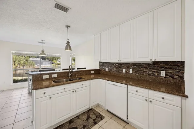 $789,000 | 96331 Oyster Bay Drive, Fernandina Beach, FL 32034