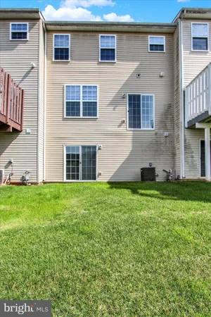 $229,900 | 2224 Golden Eagle Drive, Unit 104, York, PA 17408