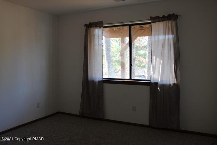 3318 Windermere Drive Bushkill, PA 18324 - Photo 27 of 35 an empty room with a window