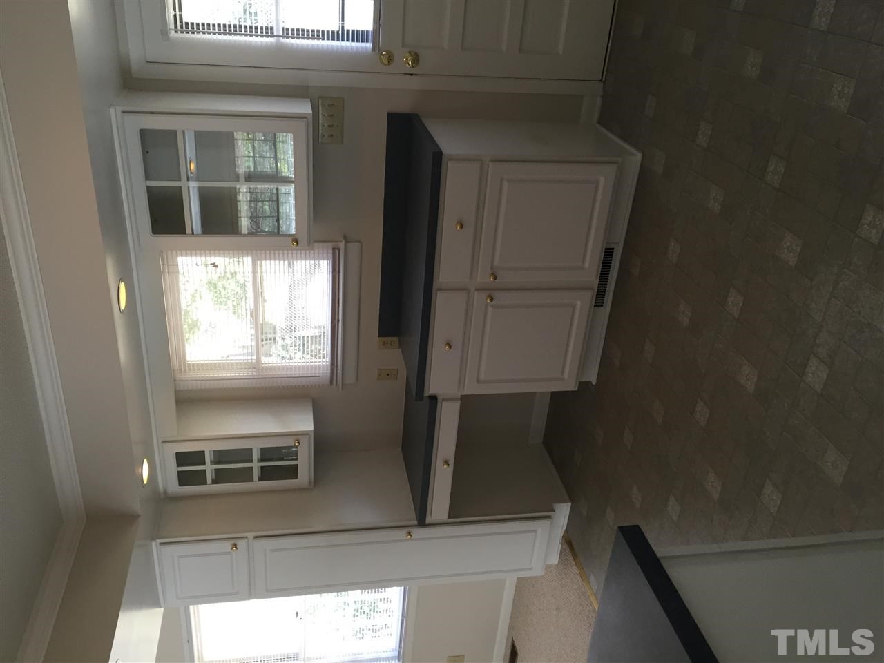 909 Hardimont Road Raleigh, NC 27609 - Photo 6 of 9 a view of entry way