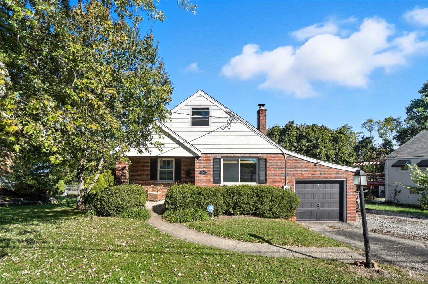 3262 Diehl Road Cincinnati, OH 45211 - Photo 1 of 30 Gallery Image 1