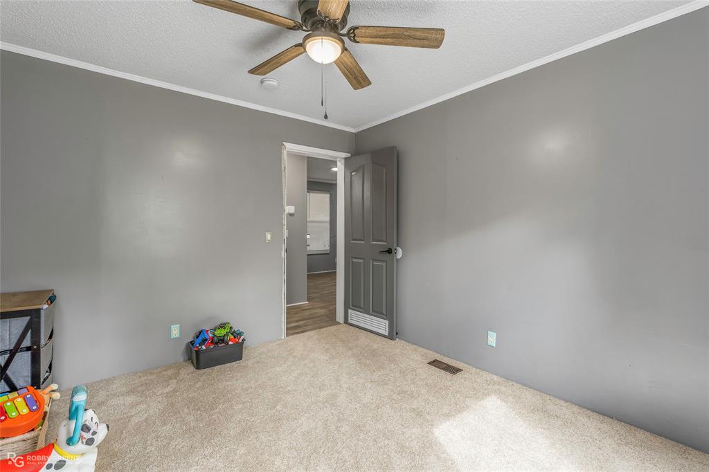 12236 Greenwood Springridge Road Keithville, LA 71047 - Photo 16 of 34