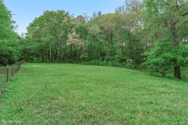 $195,000 | 12236 Greenwood Springridge Road, Keithville, LA 71047
