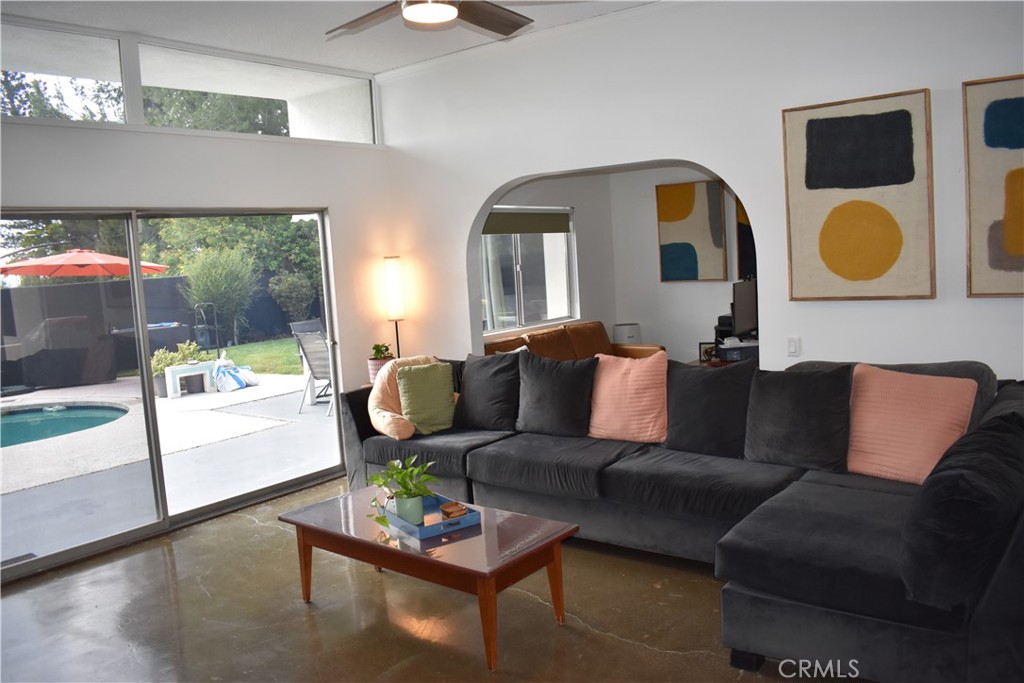 1156 Lyndhurst Drive Riverside, CA 92507 - Photo 12 of 57