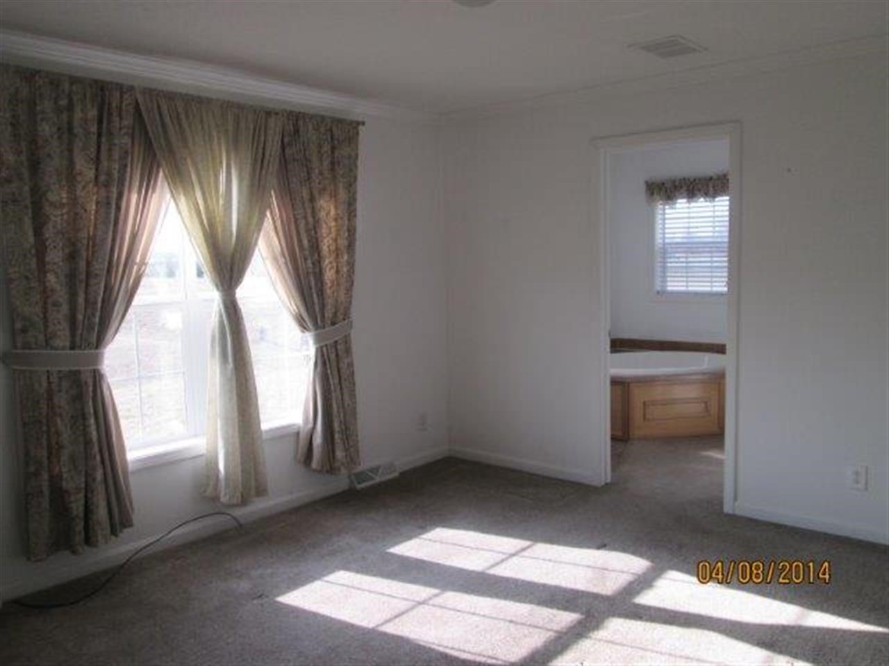 7830 East Goodison Road North Webster, IN 46555 - Photo 10 of 13