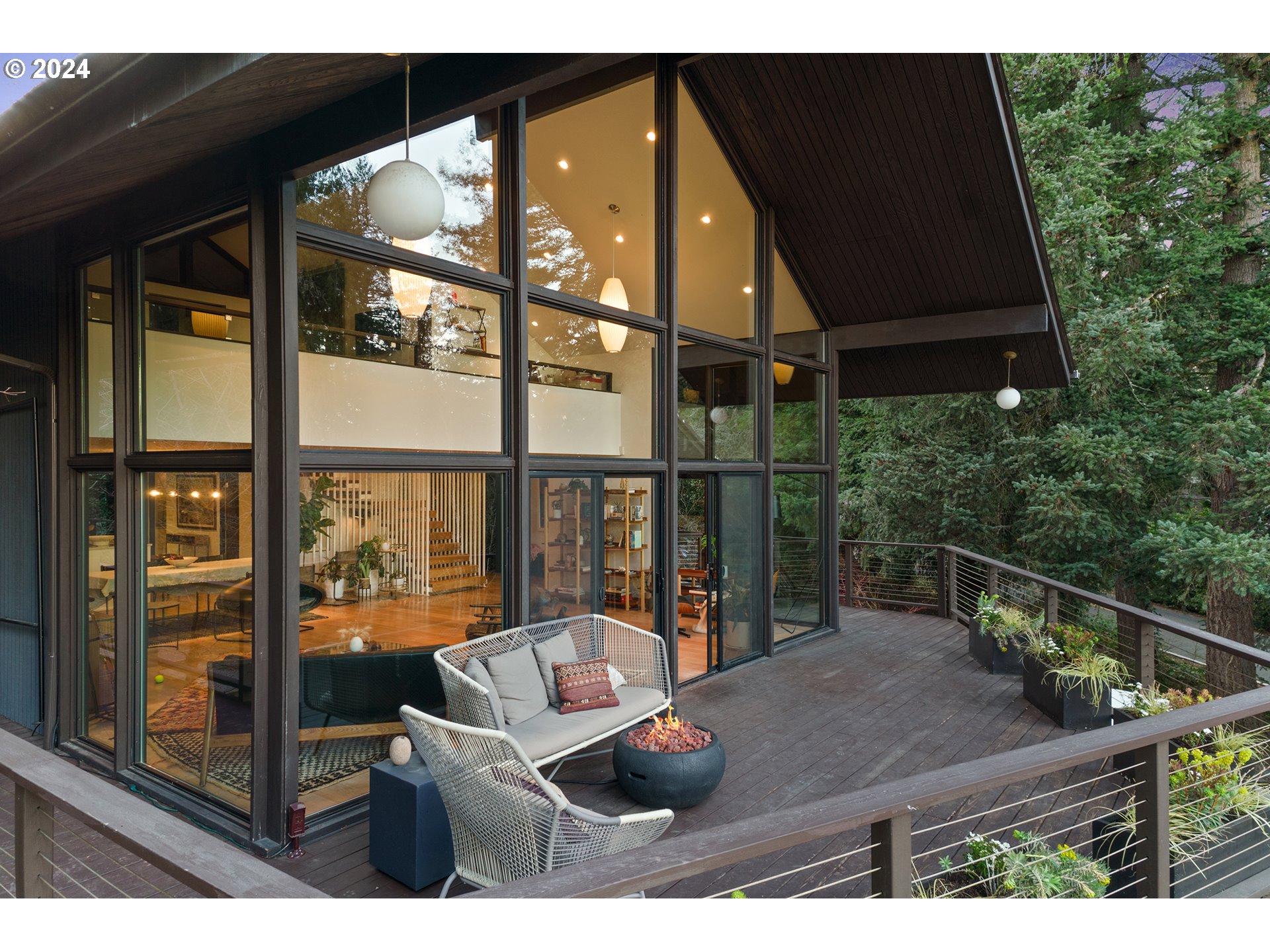 1870 South Palatine Hill Road Portland, OR 97219 - Photo 3 of 40 Deck