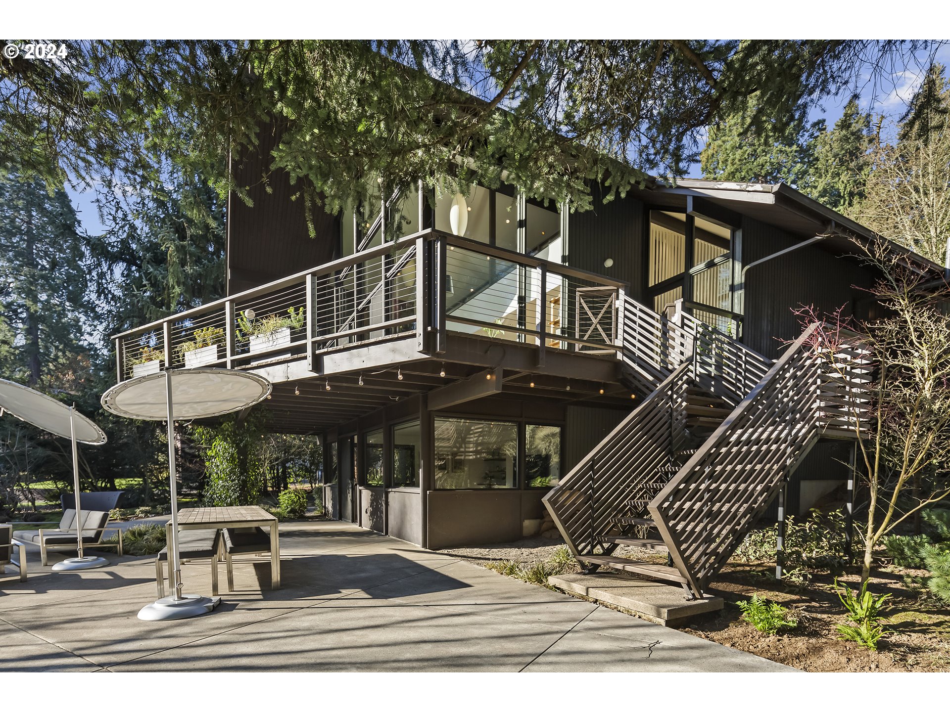 1870 South Palatine Hill Road Portland, OR 97219 - Photo 34 of 40