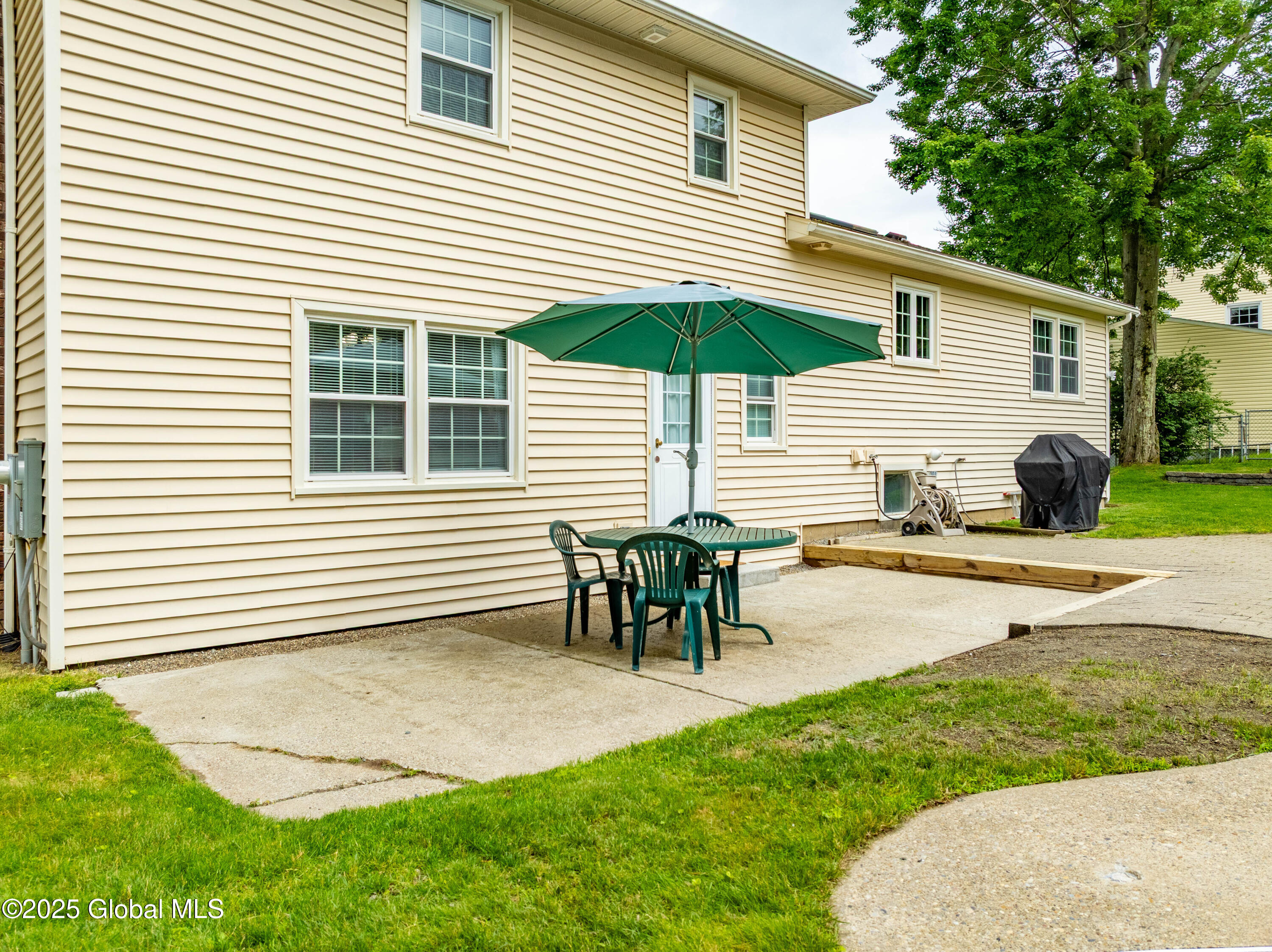 34 Aspen Road Colonie, NY 12110 - Photo 43 of 47 DJI_0907-HDR