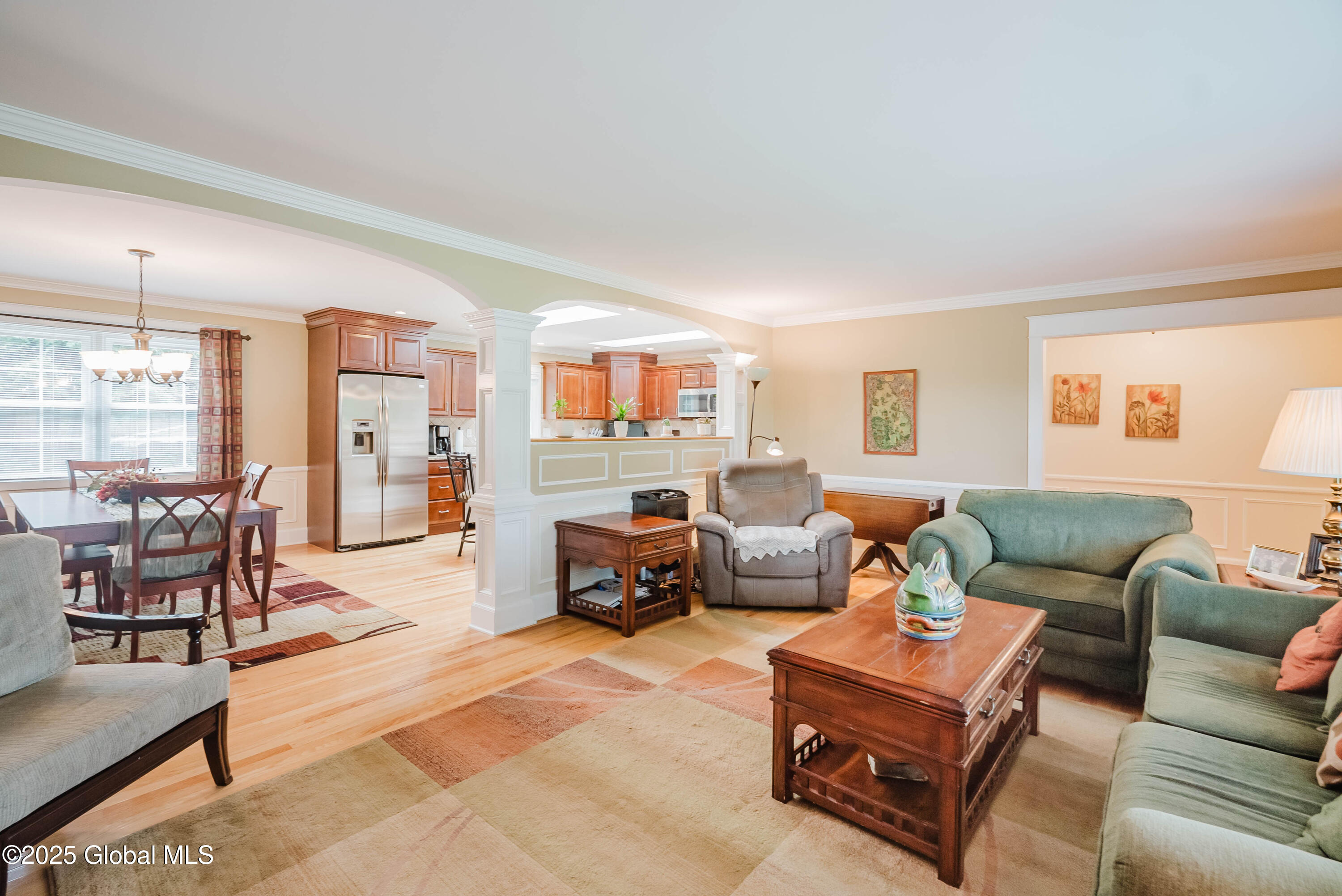 34 Aspen Road Colonie, NY 12110 - Photo 8 of 47 8