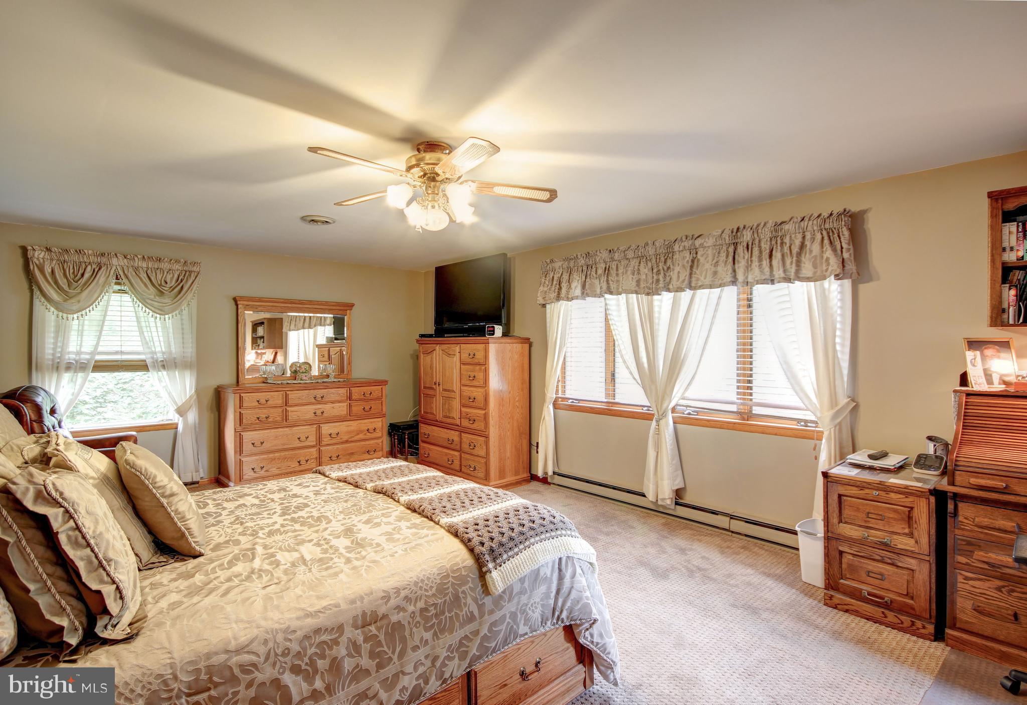 5302 Wendy Road Sykesville, MD 21784 - Photo 14 of 30 Bedroom (Master)