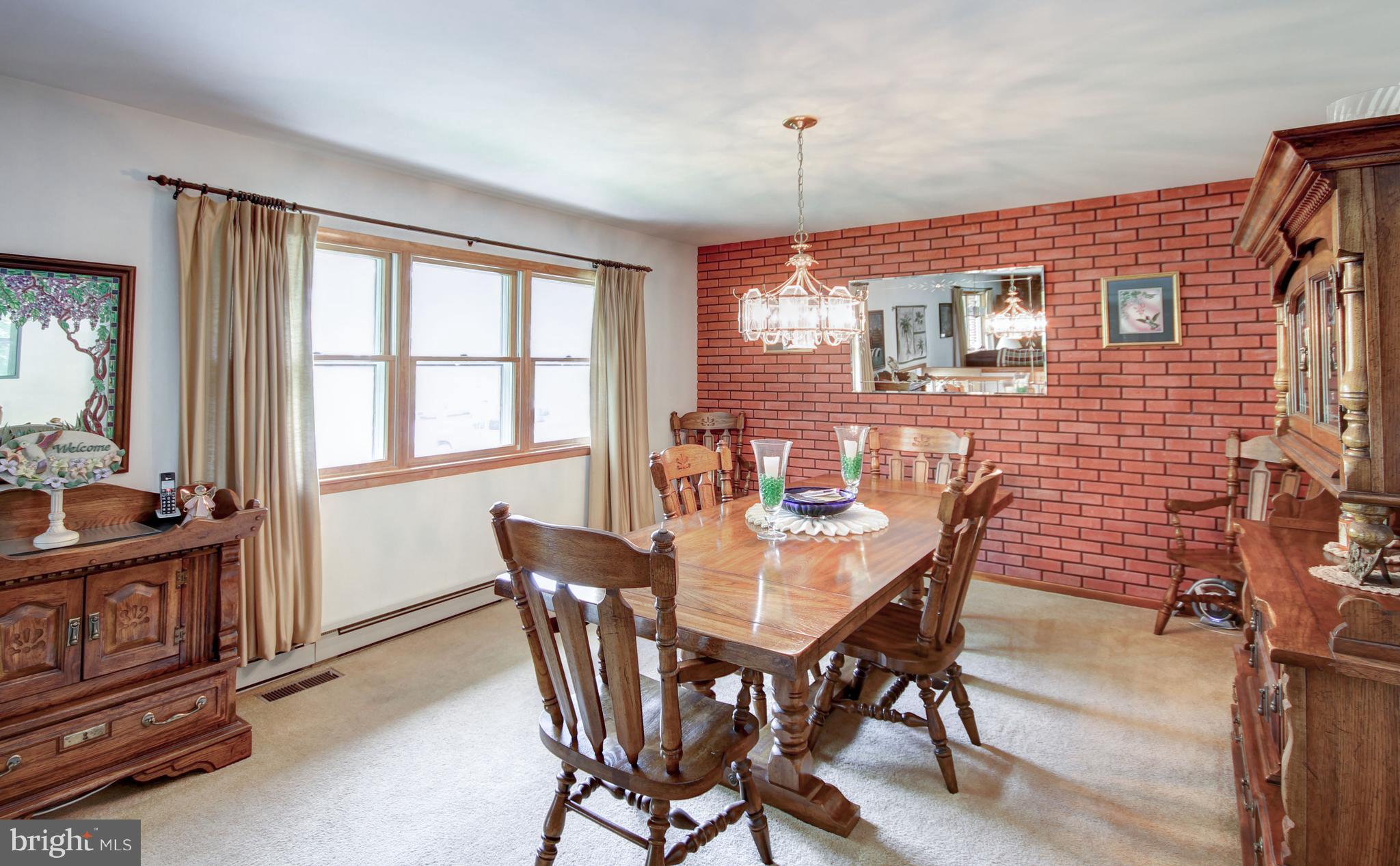 5302 Wendy Road Sykesville, MD 21784 - Photo 6 of 30 Dining Room