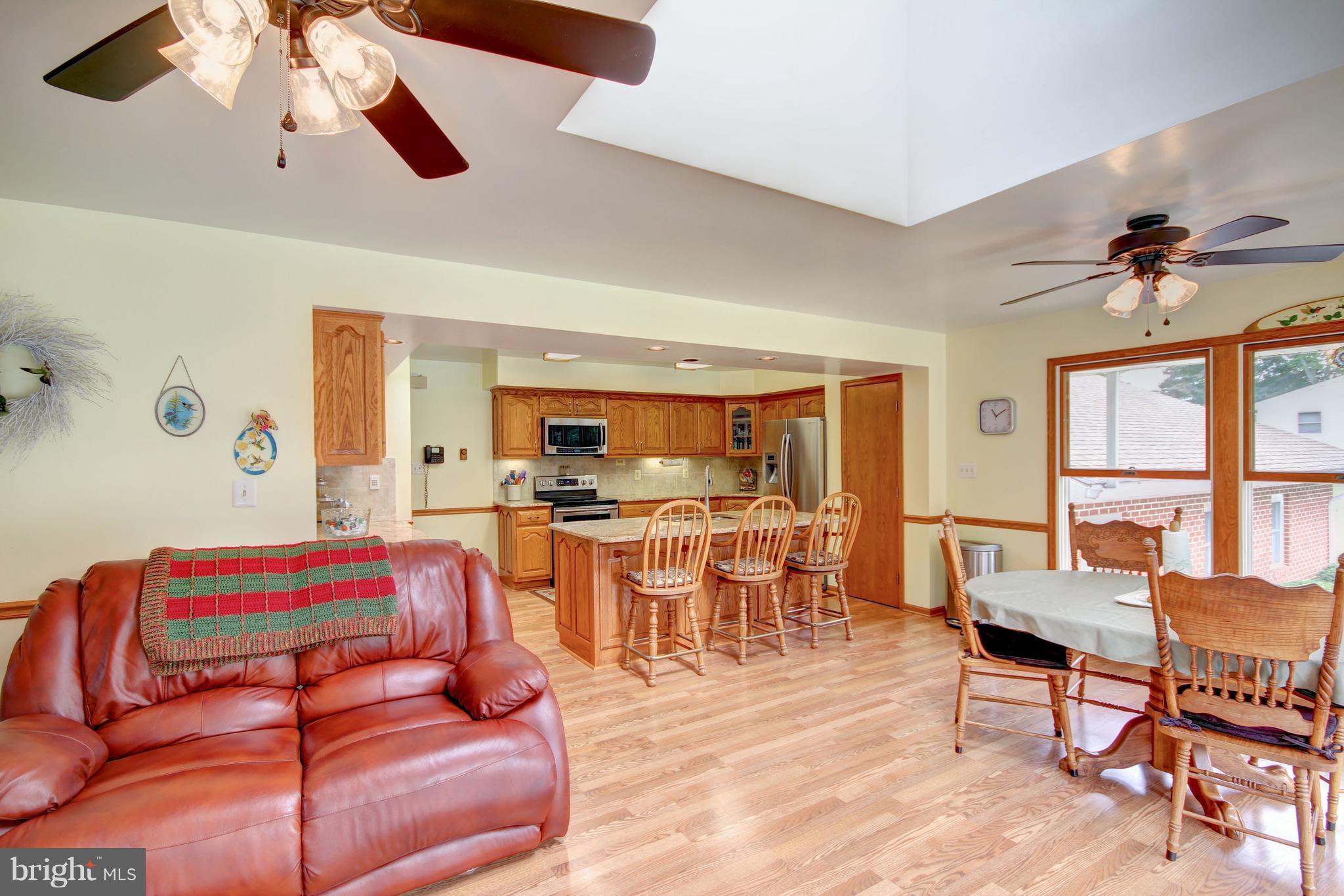 5302 Wendy Road Sykesville, MD 21784 - Photo 10 of 30 Kitchen