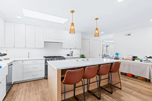 $799,000 | 1607 Ginsberg Court, San Diego, CA 92114