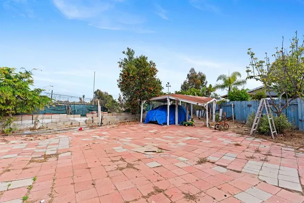 $799,000 | 1607 Ginsberg Court, San Diego, CA 92114