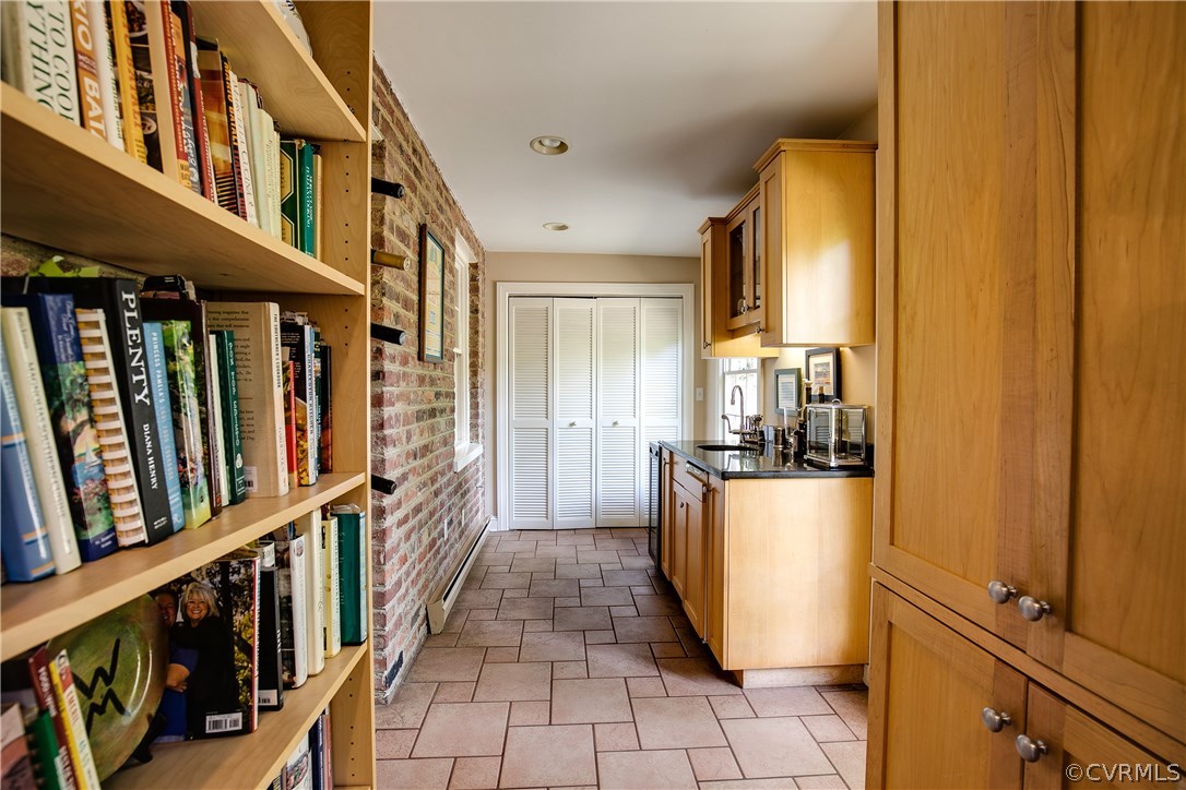 8902 Tolman Road Henrico, VA 23229 - Photo 20 of 50 Entering the bar area/mud room addition