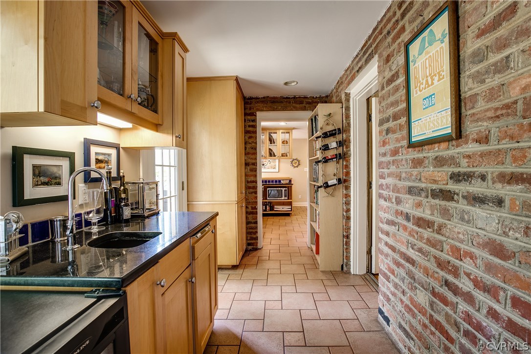 8902 Tolman Road Henrico, VA 23229 - Photo 22 of 50 Addition connects the kitchen to the family room
