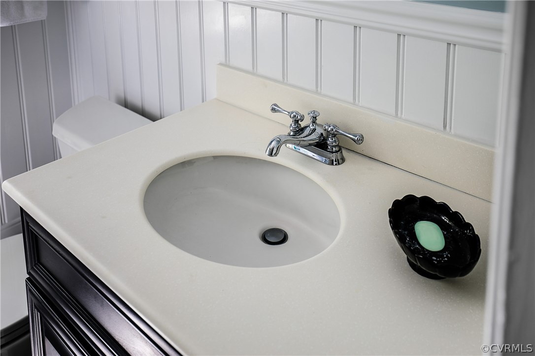 8902 Tolman Road Henrico, VA 23229 - Photo 40 of 50 Hall bath