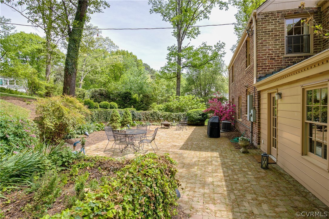 8902 Tolman Road Henrico, VA 23229 - Photo 43 of 50 Rear terrace