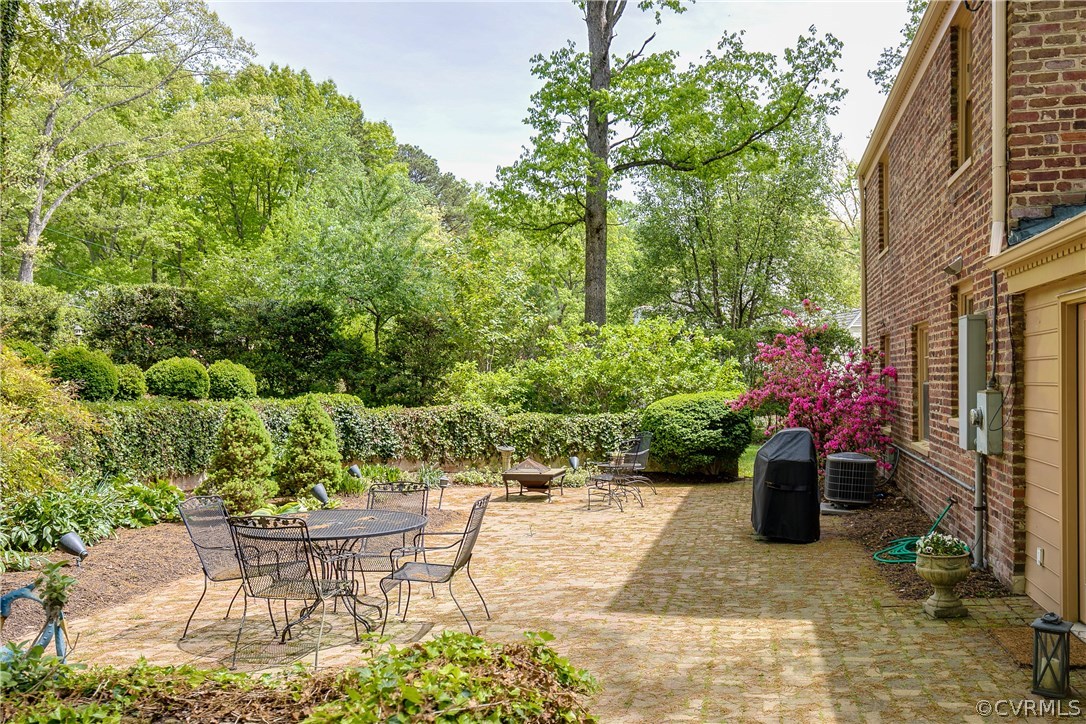 8902 Tolman Road Henrico, VA 23229 - Photo 44 of 50 Rear terrace