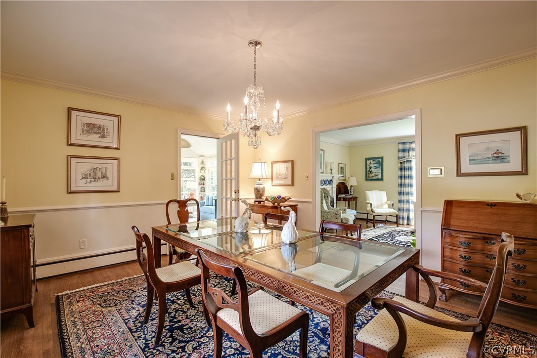 8902 Tolman Road Henrico, VA 23229 - Photo 9 of 50 Glass door to the sun room