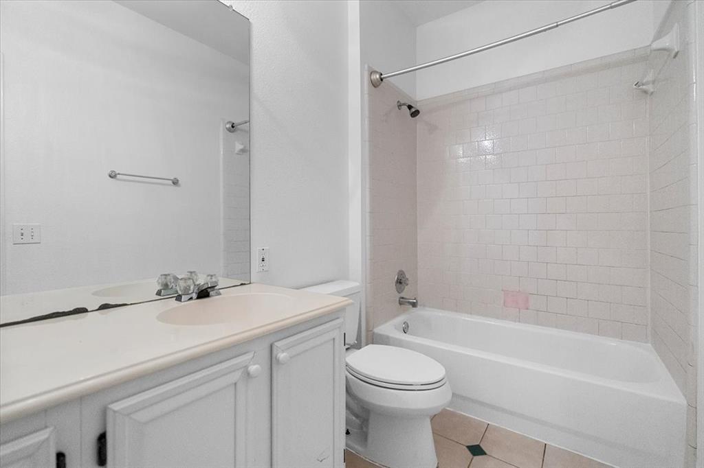 4425 Forsyth Lane Grand Prairie, TX 75052 - Photo 19 of 20