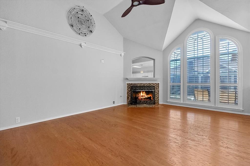 4425 Forsyth Lane Grand Prairie, TX 75052 - Photo 6 of 20