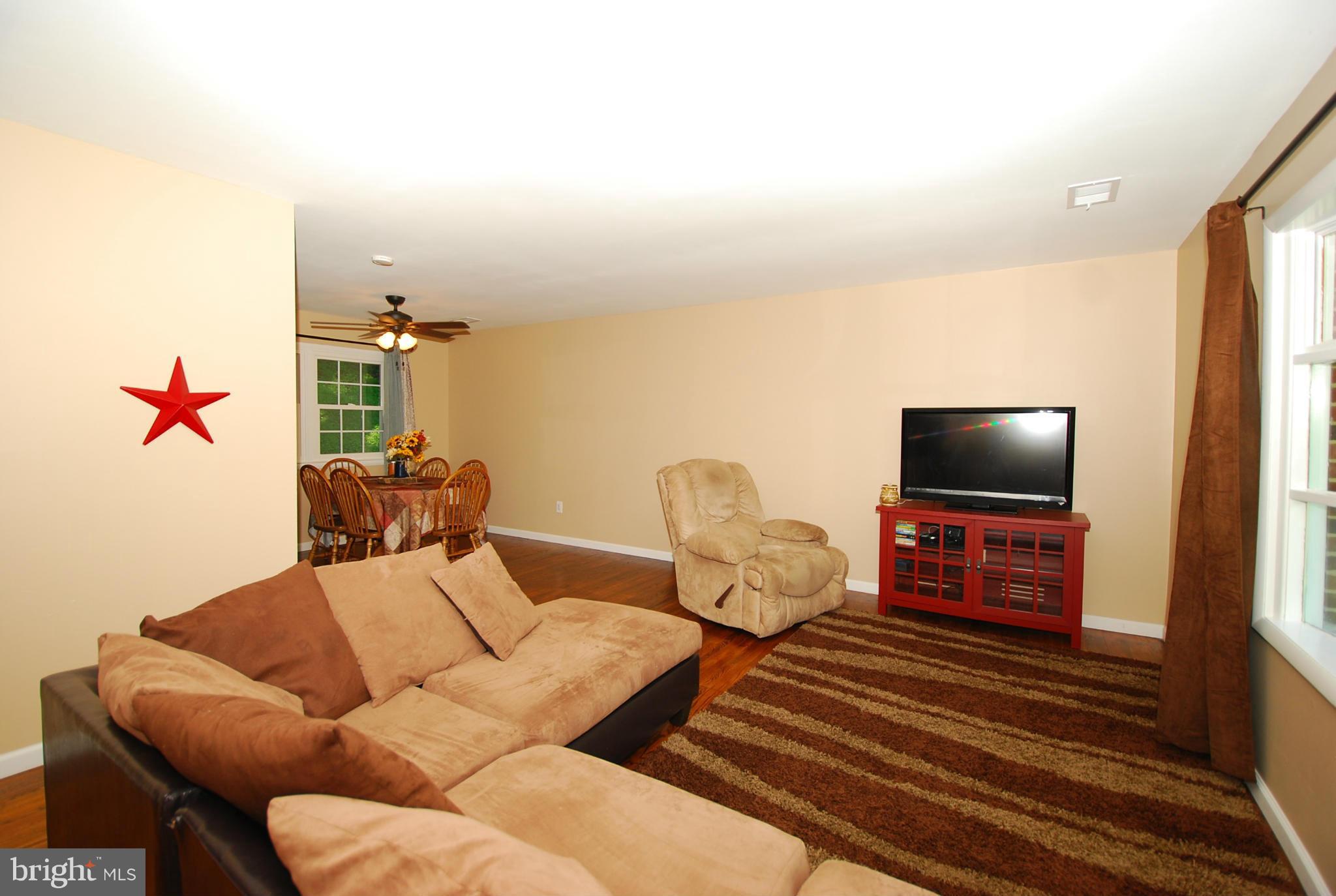 7601 Newport Road Woodbine, MD 21797 - Photo 8 of 30 Interior (General)