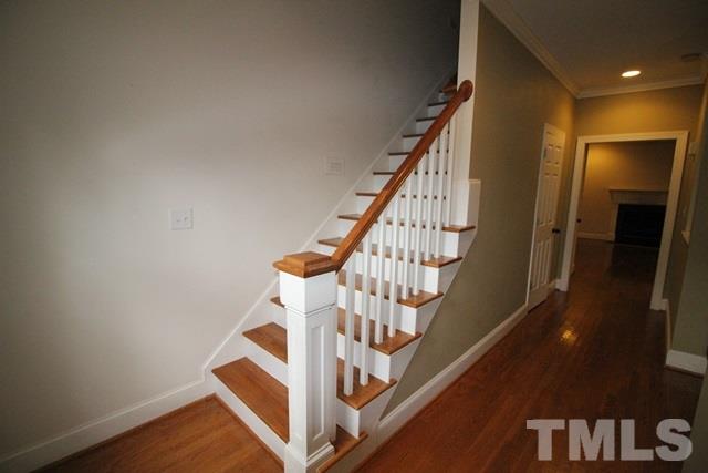 823 Cotton Exchange Court Raleigh, NC 27608 - Photo 3 of 25