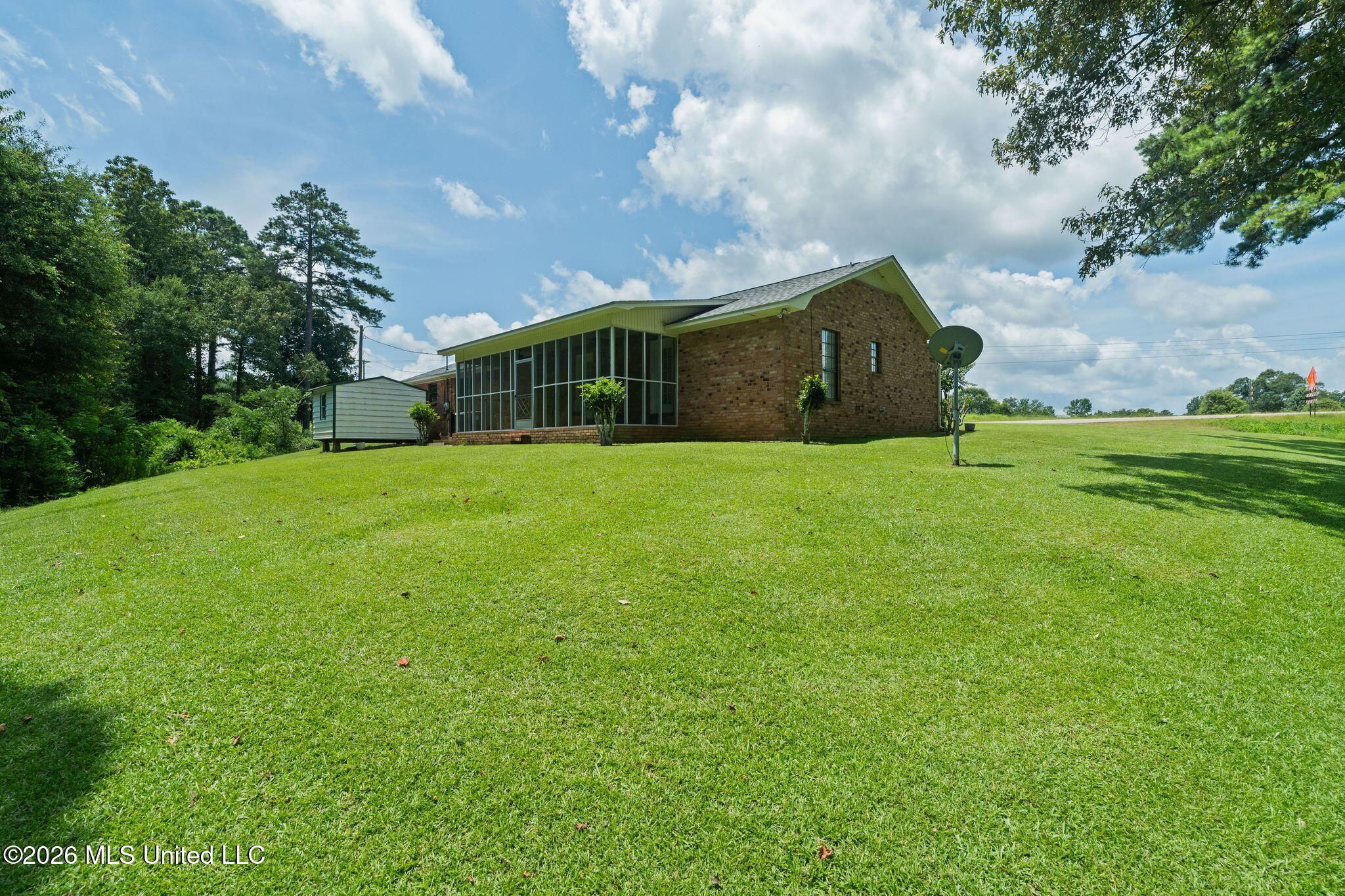 606 Pierce Road Columbia, MS 39429 - Photo 30 of 37 606_Pierce_Rd-33