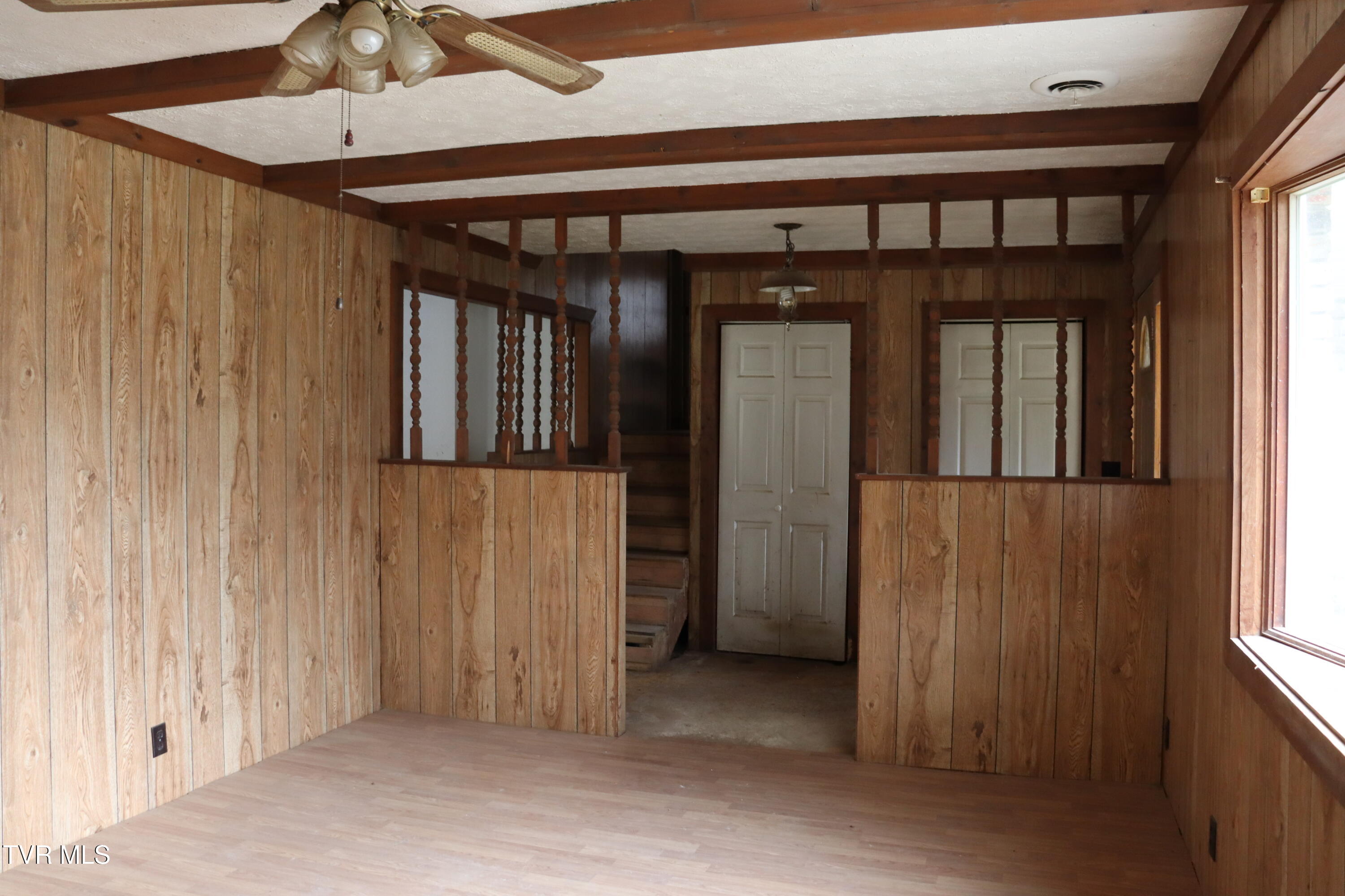 324 Ocoonita Road Jonesville, VA 24263 - Photo 12 of 41 IMG_0698