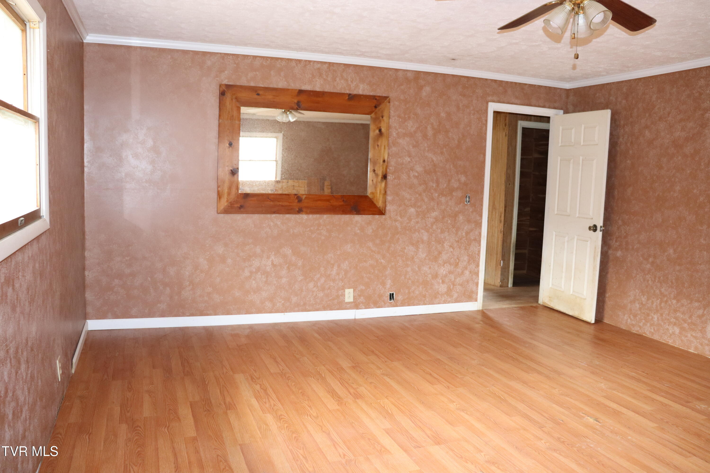 324 Ocoonita Road Jonesville, VA 24263 - Photo 18 of 41 IMG_0703