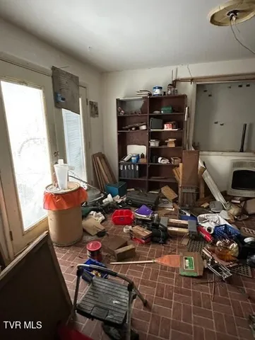 $105,000 | 324 Ocoonita Road, Jonesville, VA 24263