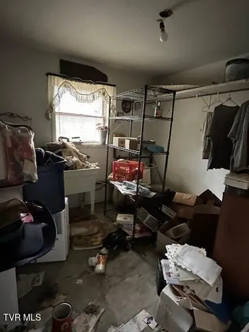 $105,000 | 324 Ocoonita Road, Jonesville, VA 24263