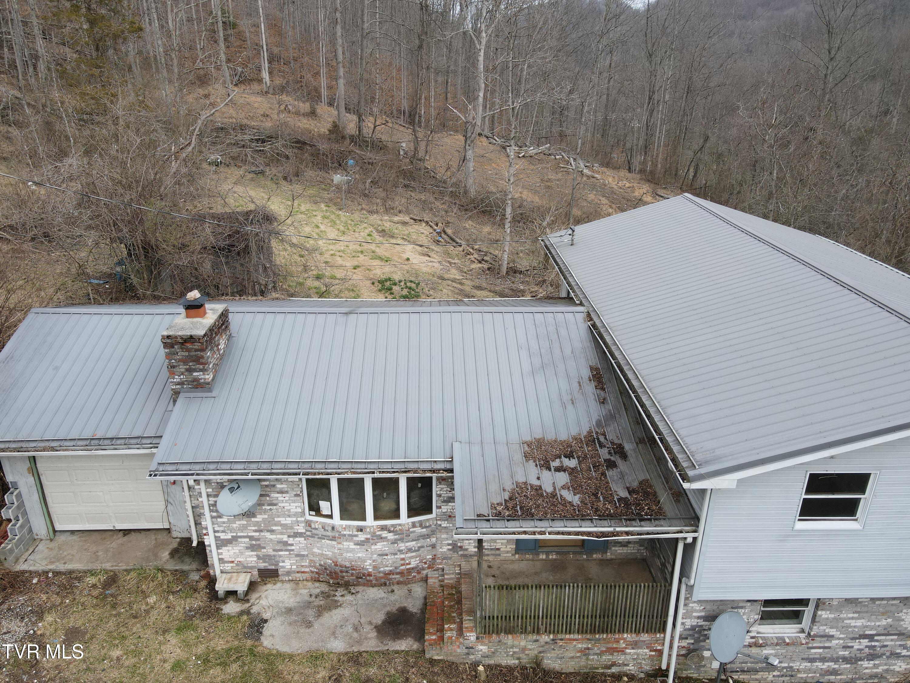324 Ocoonita Road Jonesville, VA 24263 - Photo 6 of 41 DJI_0368