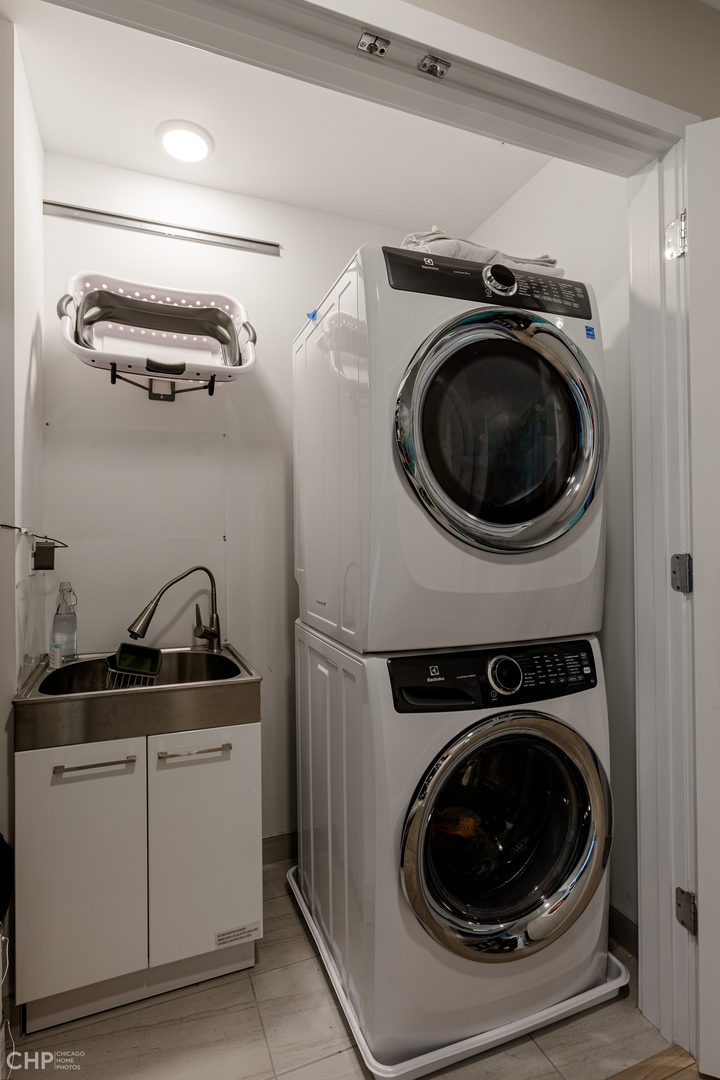 1000 West Monroe Street, Unit 201 Chicago, IL 60607 - Photo 29 of 31