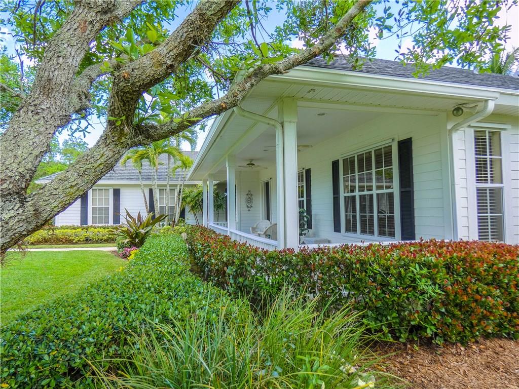 3850 Southwest Rivers End Way Palm City, FL 34990 - Photo 6 of 44 Gallery Image 6