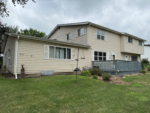 $190,000 | 901 Gael Drive, Unit B, Joliet, IL 60435