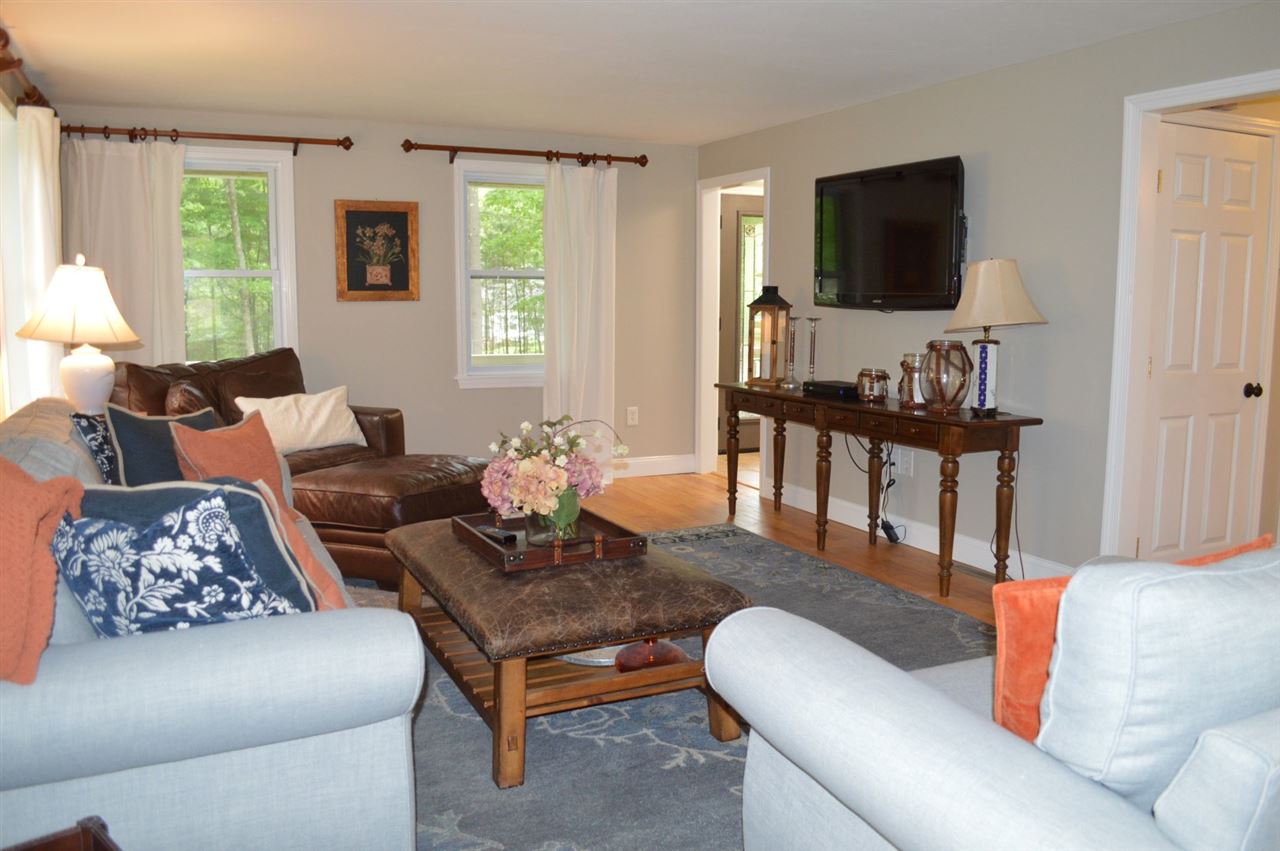 22 Winslow Farm Road Hudson, NH 03051 - Photo 12 of 29