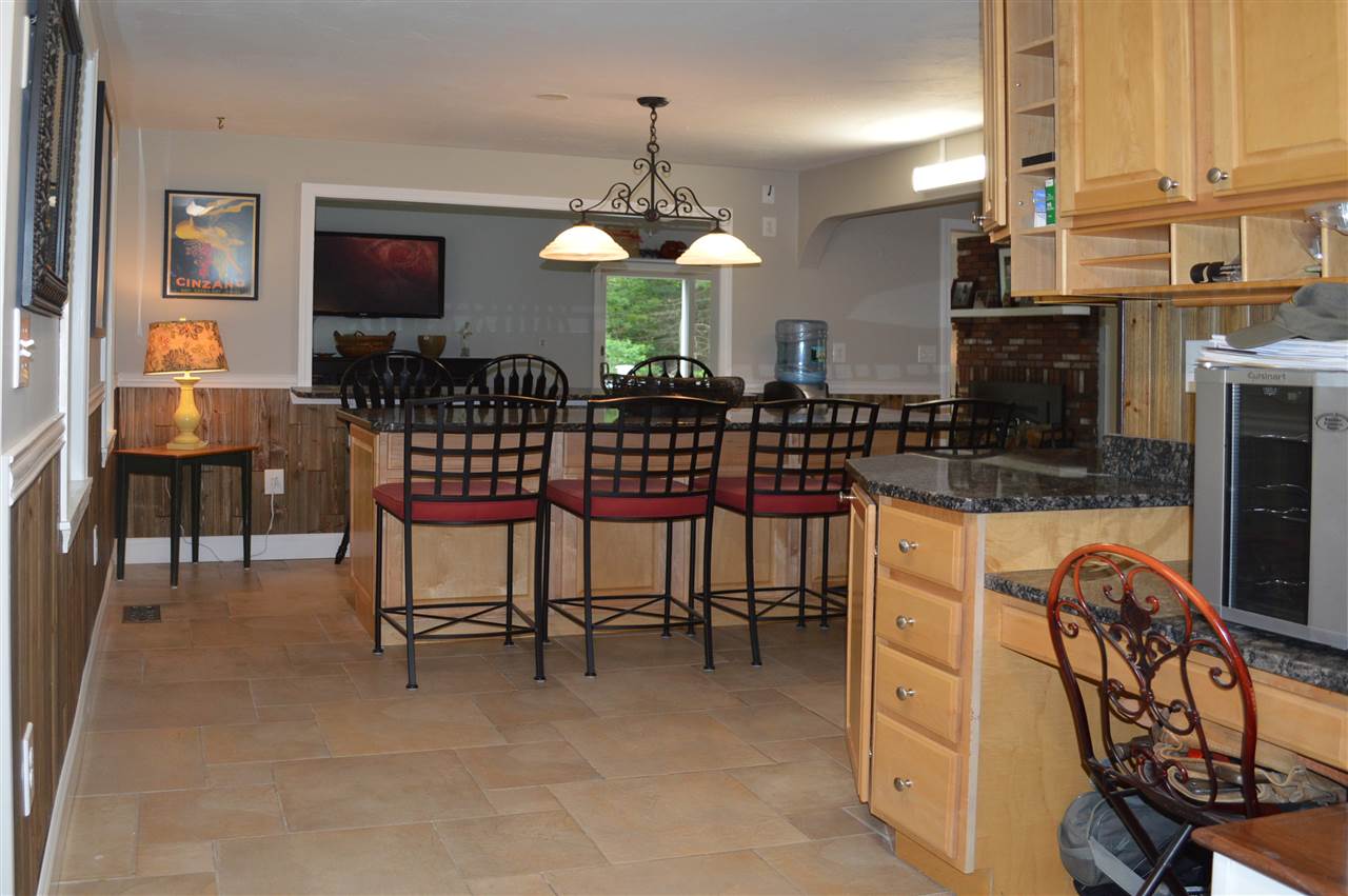 22 Winslow Farm Road Hudson, NH 03051 - Photo 10 of 29