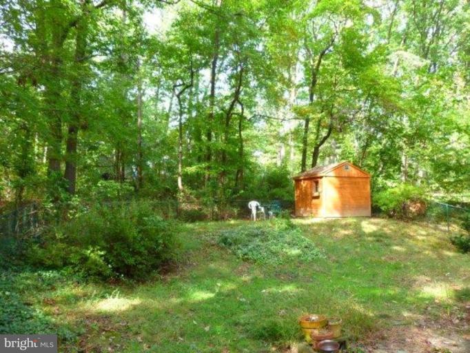 3 Research Road, Unit G Greenbelt, MD 20770 - Photo 2 of 7 Back yard