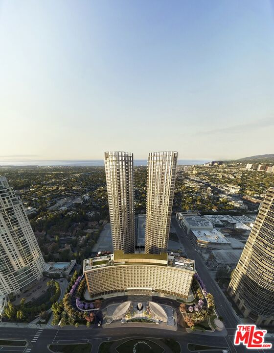 211 Elm Court, Unit 26C Los Angeles, CA 90067 - Photo 13 of 14 a view of a balcony with city